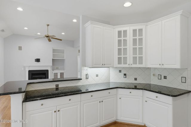 487 Broomsedge Court SE, Bolivia, NC 28422