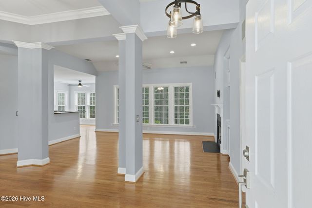 487 Broomsedge Court SE, Bolivia, NC 28422