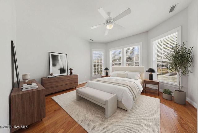 487 Broomsedge Court SE, Bolivia, NC 28422