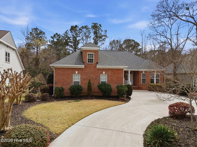 487 Broomsedge Court SE, Bolivia, NC 28422