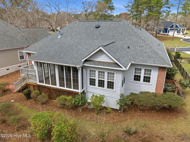 487 Broomsedge Court SE, Bolivia, NC 28422
