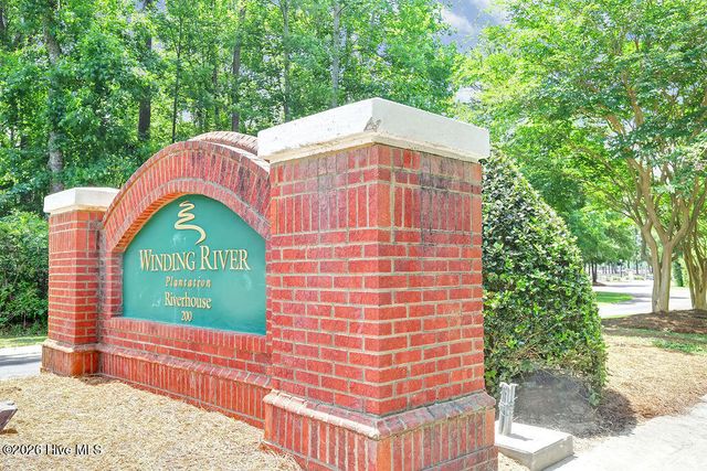 487 Broomsedge Court SE, Bolivia, NC 28422