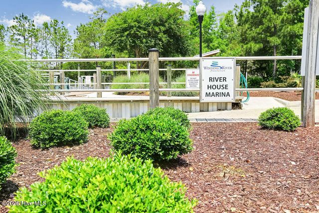 487 Broomsedge Court SE, Bolivia, NC 28422