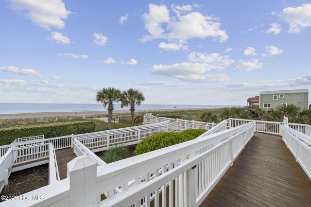 487 Broomsedge Court SE, Bolivia, NC 28422