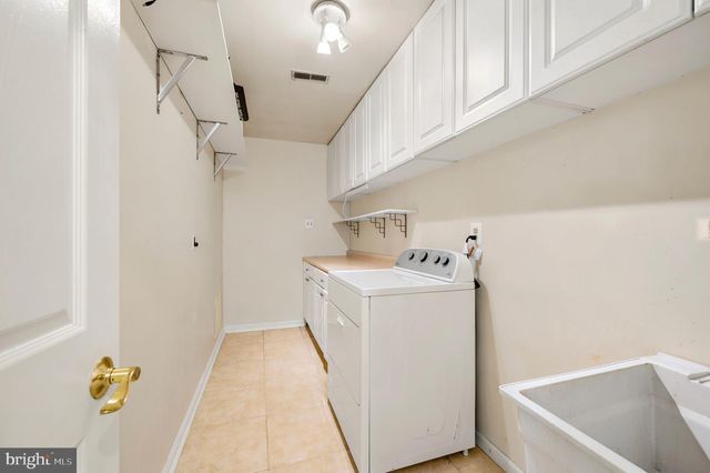 736 SUMMIT AVE, Philadelphia, PA 19128
