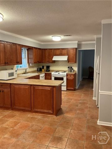 902 Penn Waller Road, Savannah, GA 31410