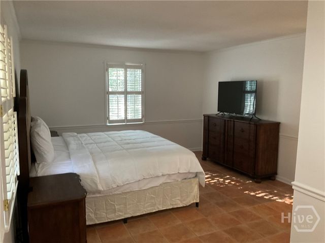 902 Penn Waller Road, Savannah, GA 31410