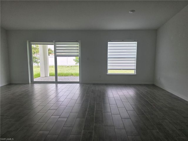 408 NW 31st PL, Cape Coral, FL 33993