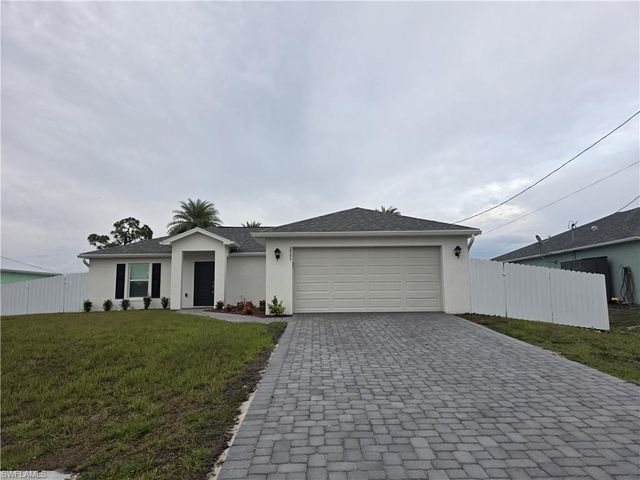 408 NW 31st PL, Cape Coral, FL 33993