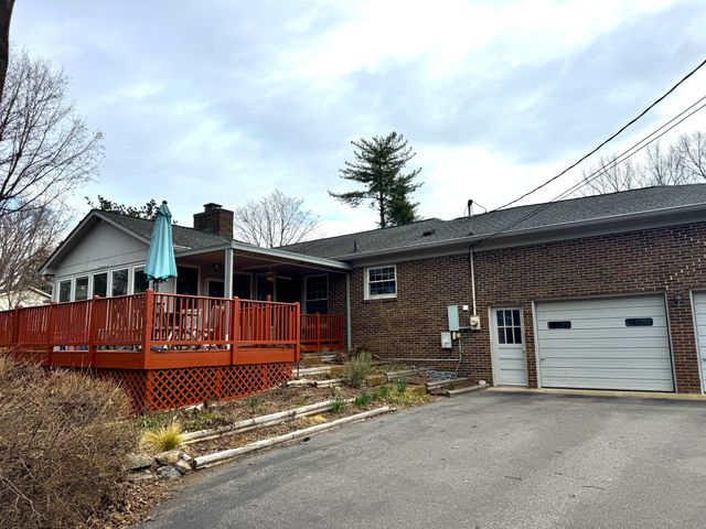 315 Oakvale Dr, Brentwood, TN 37027