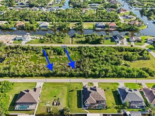 15657 HENNIPEN CIRCLE, Port Charlotte, FL 33981