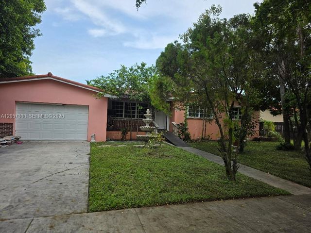 881 Albatross St, Miami Springs, FL 33166