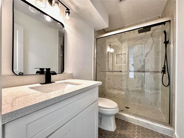 16411 Gold Ridge Lane, Houston, TX 77053