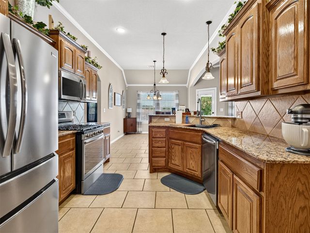 4443 Walnut Street, Kiefer, OK 74041