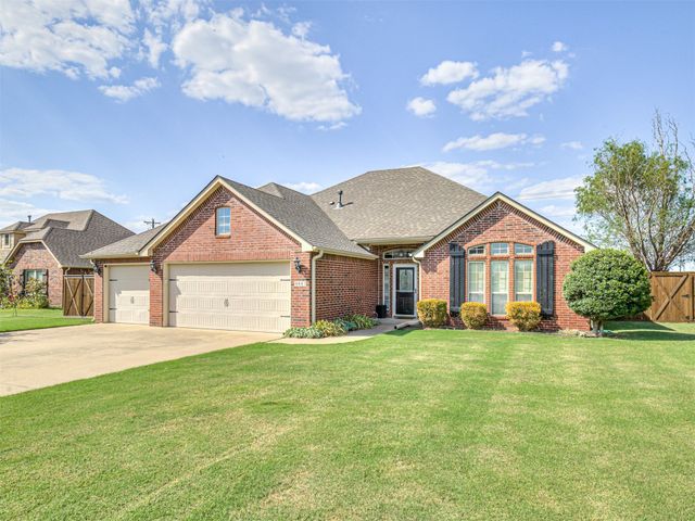 4443 Walnut Street, Kiefer, OK 74041