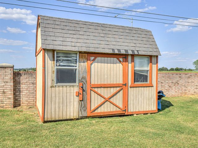 4443 Walnut Street, Kiefer, OK 74041