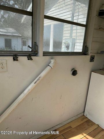 221 N Line Avenue, Inverness, FL 34450