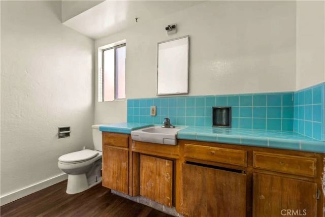 2122 Roosevelt Avenue, San Bernardino, CA 92411
