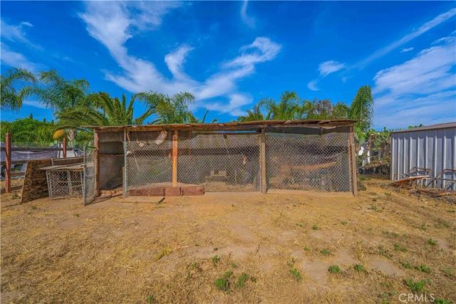 2122 Roosevelt Avenue, San Bernardino, CA 92411