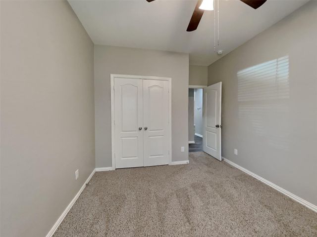 3007 Lockeridge Village Drive, Spring, TX 77386