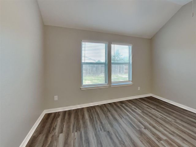 3007 Lockeridge Village Drive, Spring, TX 77386