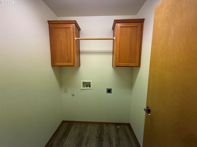 736 JUDITH Ct, St Helens, OR 97051