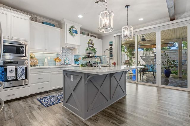 2908 Westport Cir, Oakdale, CA 95361