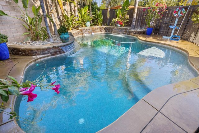 2908 Westport Cir, Oakdale, CA 95361