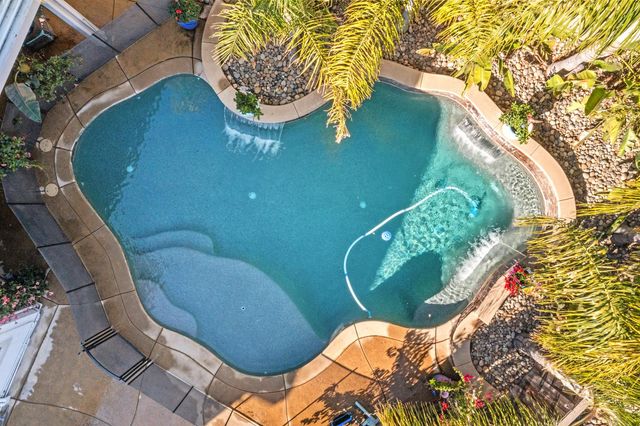 2908 Westport Cir, Oakdale, CA 95361