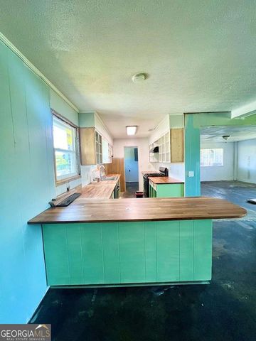 82 Cook Road, Hazlehurst, GA 31539