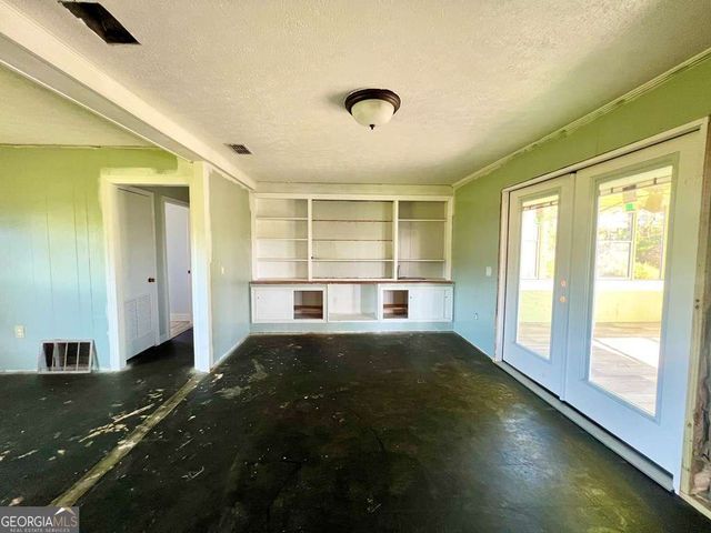 82 Cook Road, Hazlehurst, GA 31539