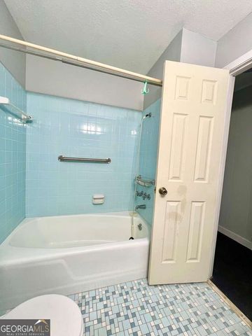 82 Cook Road, Hazlehurst, GA 31539