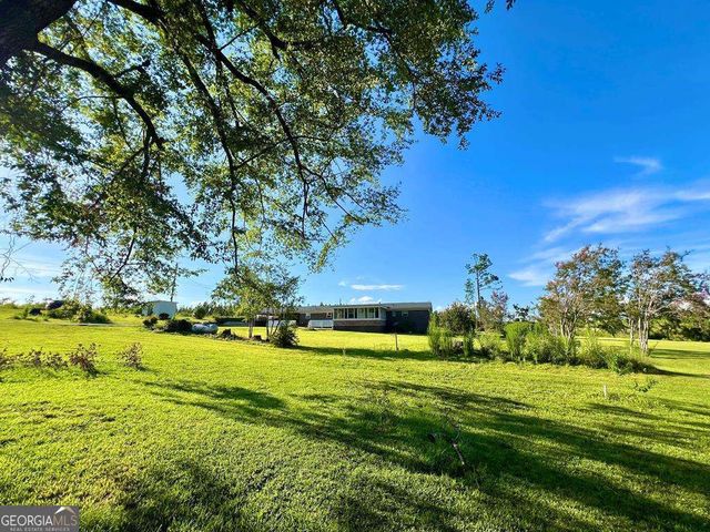 82 Cook Road, Hazlehurst, GA 31539