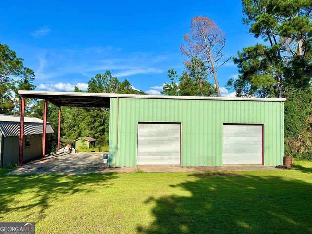 82 Cook Road, Hazlehurst, GA 31539