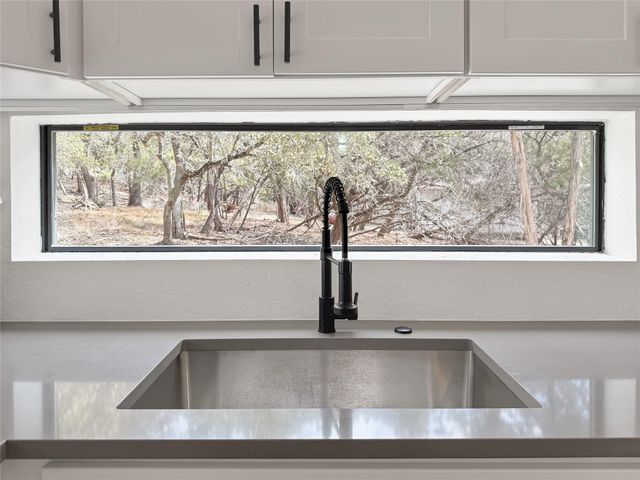 1659 Westview Court DR, Canyon Lake, TX 78133