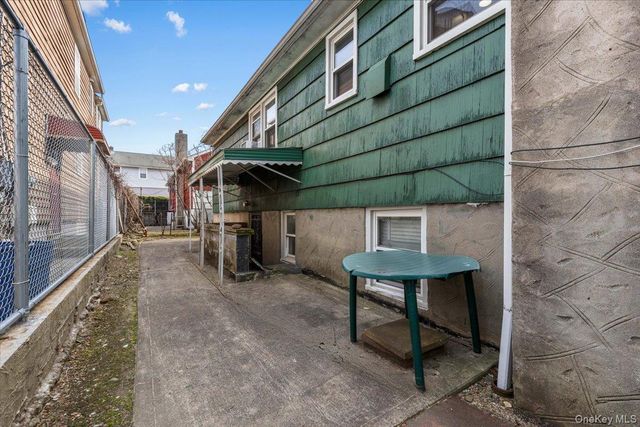 7 Seton Avenue, Mount Vernon, NY 10550