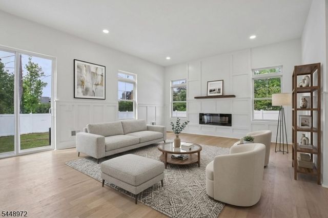 43 Crescent Dr, Morris Twp., NJ 07960