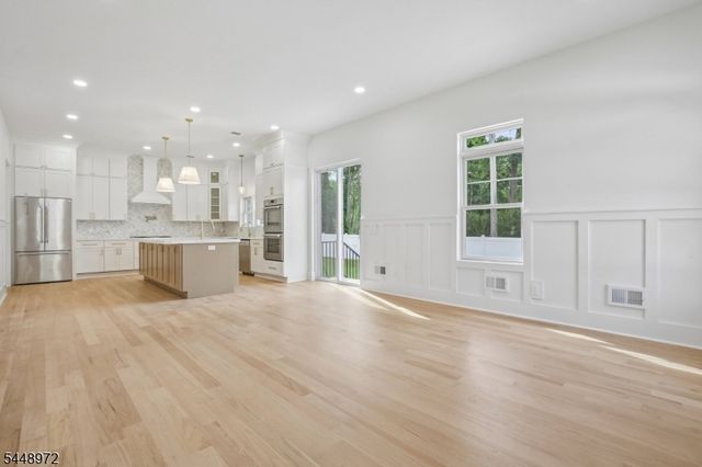 43 Crescent Dr, Morris Twp., NJ 07960