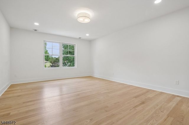 43 Crescent Dr, Morris Twp., NJ 07960