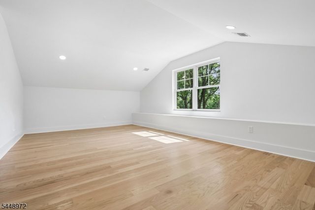 43 Crescent Dr, Morris Twp., NJ 07960