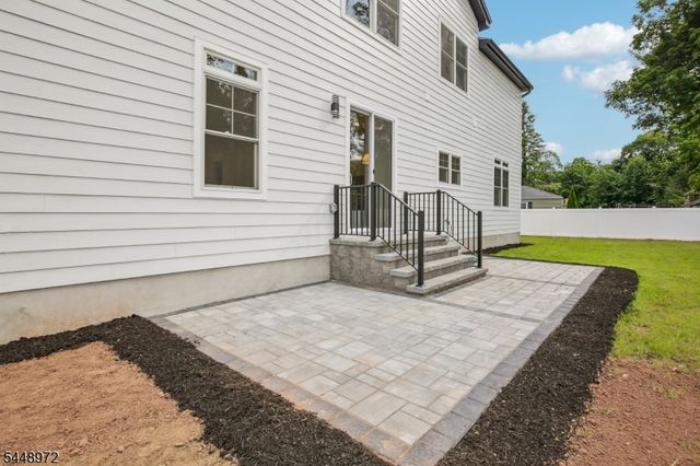 43 Crescent Dr, Morris Twp., NJ 07960