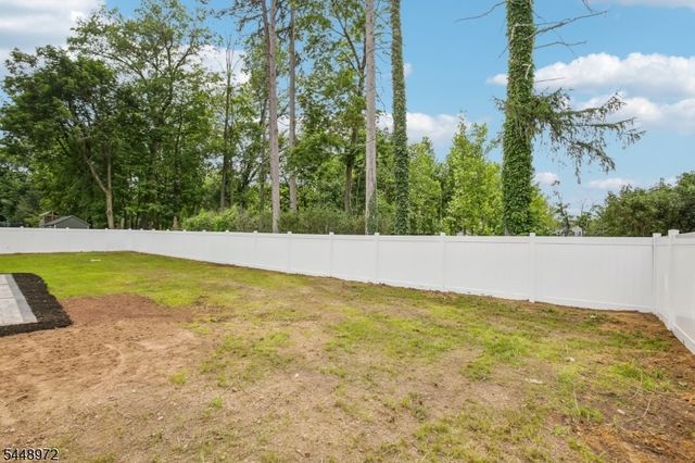 43 Crescent Dr, Morris Twp., NJ 07960
