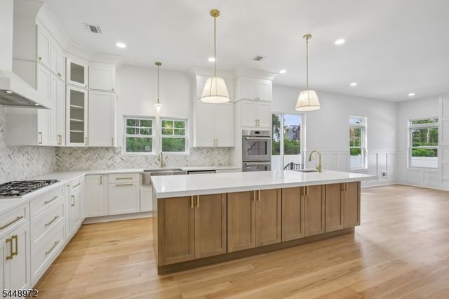 43 Crescent Dr, Morris Twp., NJ 07960