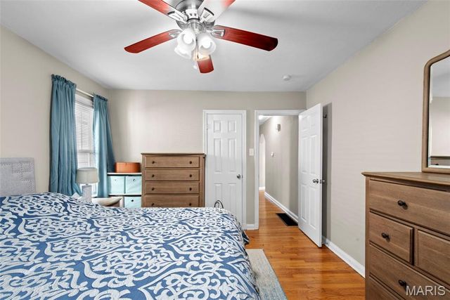 3254 Jasper Park, St Louis, MO 63139