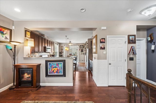 6540 Lilac Boulevard, Hanover Park, IL 60133