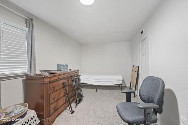 507 W Hill Street, Neosho, MO 64850