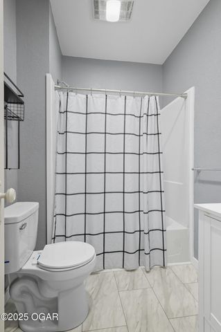 507 W Hill Street, Neosho, MO 64850