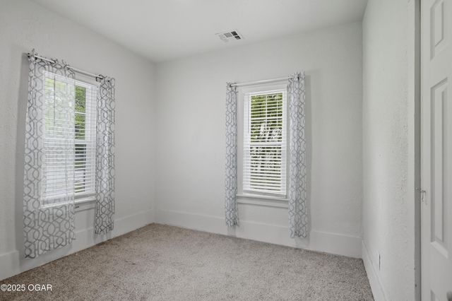 507 W Hill Street, Neosho, MO 64850