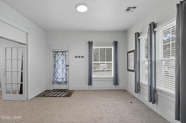 507 W Hill Street, Neosho, MO 64850