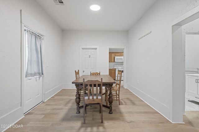 507 W Hill Street, Neosho, MO 64850